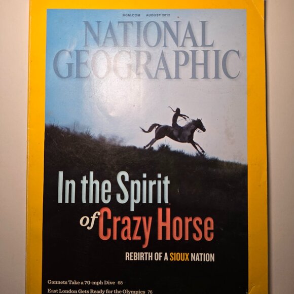 National Geographic August 2012 Issue in the Spirit of the Crazy Horse - Picture 1 of 4